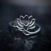 Justerbar ring Lotus silver