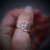 Justerbar ring Lotus silver