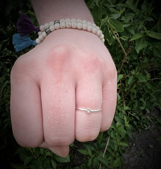 Ring Aum liten - Happy Hippie